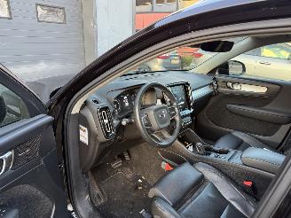 Volvo XC40 2.0 T5 AWD Intro Edition (SUV 5-dr.) picture 4