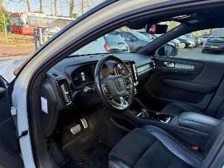 Volvo XC40 Recharge P8 AWD R-Design  SOH 91.8  (SUV 5-dr.) picture 13