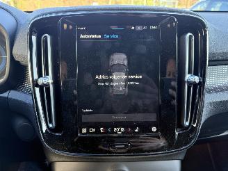Volvo XC40 Recharge P8 AWD R-Design  SOH 91.8  (SUV 5-dr.) picture 31