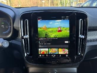 Volvo XC40 Recharge P8 AWD R-Design  SOH 91.8  (SUV 5-dr.) picture 23