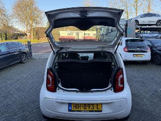 Volkswagen Up! 1.0 high up! BlueMotion picture 23
