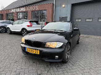 uszkodzony samochody osobowe BMW 1-serie 116i (Hatchback 5-dr.) 2007/1