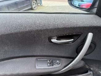 BMW 1-serie 116i (Hatchback 5-dr.) picture 16