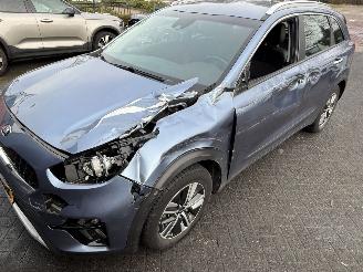 Kia Niro 1.6 GDi Hybrid ExecutiveLine (SUV 5-dr.) picture 33