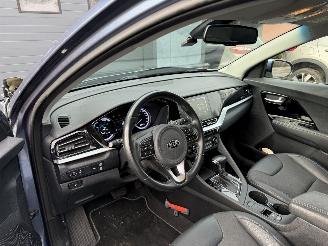 Kia Niro 1.6 GDi Hybrid ExecutiveLine (SUV 5-dr.) picture 16