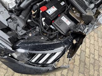 Peugeot 2008 1.2 PureTech GT-Line AUTOMAAT  (SUV 5-dr.) picture 5