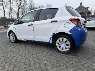 Toyota Yaris 1.5 Full Hybrid Comfort (Hatchback 5-dr.)  5330 EURO EX BTW picture 24