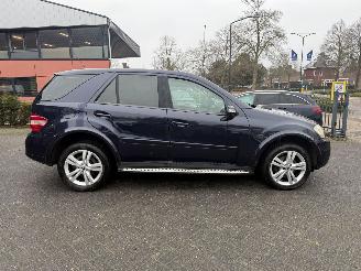 Mercedes ML 320 CDI  AUTOMAAT (SUV 5-dr.) picture 6