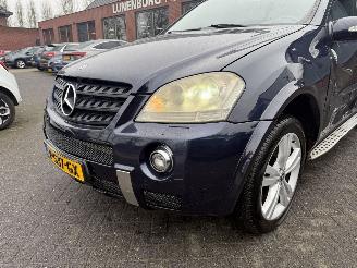 Mercedes ML 320 CDI  AUTOMAAT (SUV 5-dr.) picture 29