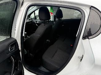 Peugeot 208 1.2 PureTech Active PANORAMADAK  (Hatchback 5-dr.) picture 17