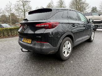 skadebil auto Opel Grandland 1.2 Turbo Online Edition (SUV 5-dr.) 2018/3