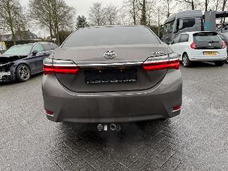 Toyota Corolla SEDAN 1.6 picture 5