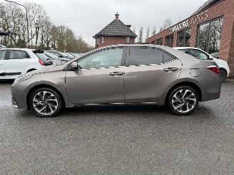 Toyota Corolla SEDAN 1.6 picture 2