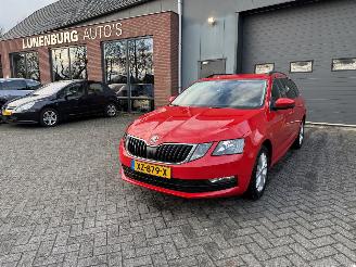 Voiture accidenté Skoda Octavia 1.0 TSI Greentech Ambition Business 2019/4