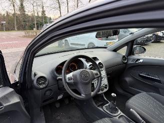 Opel Corsa 1.2-16V Essentia (Hatchback 3-dr.) picture 13