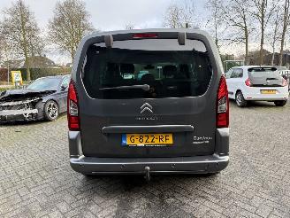 Citroën Berlingo 1.2 PureTech Feel (MPV 5-dr.) picture 4
