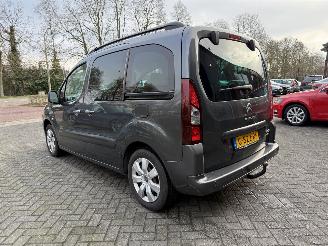 Citroën Berlingo 1.2 PureTech Feel (MPV 5-dr.) picture 3
