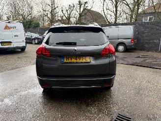 Peugeot 2008 1.2 PureTech Style (SUV 5-dr.) picture 2