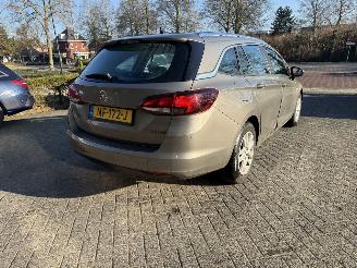 Opel Astra 1.4 Business+ picture 3