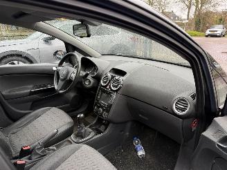 Opel Corsa 1.4-16V Cosmo (Hatchback 5-dr.) picture 33