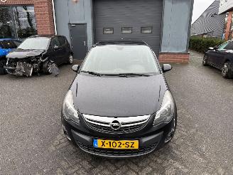 Opel Corsa 1.4-16V Cosmo (Hatchback 5-dr.) picture 8