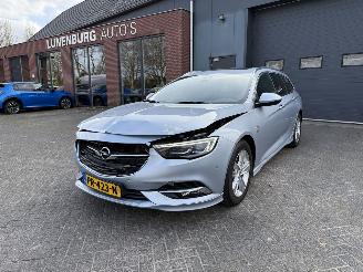 Schadeauto Opel Insignia 1.5 Turbo Innovation AUTOMAAT  OPC LINE PANORAMDAK 2017/8
