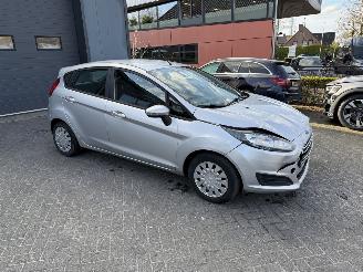 Ford Fiesta 1.6 TDCi Lease Style (Hatchback 5-dr.) picture 7