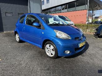 Toyota Aygo 1.0-12V Dynamic Blue (Hatchback 3-dr.) picture 6