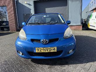 Toyota Aygo 1.0-12V Dynamic Blue (Hatchback 3-dr.) picture 8