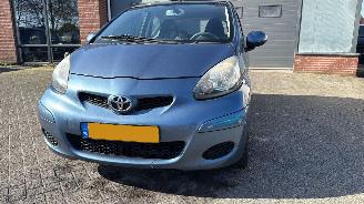 Toyota Aygo 1.0-12V Comfort (Hatchback 3-dr.) picture 15