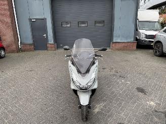 Honda PCX 125 ABS picture 9