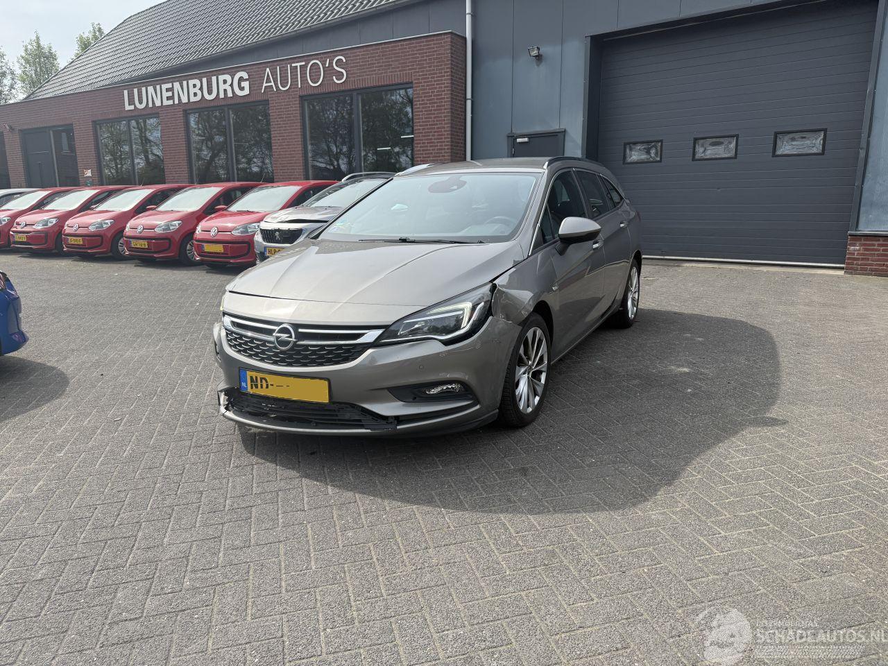 Opel Astra 1.4 Business+