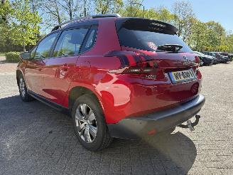 Peugeot 2008 1.2 PureTech Blue Lion (SUV 5-dr.) picture 3