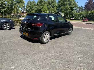 Renault Clio 0.9 TCe Expression (Hatchback 5-dr.) picture 17