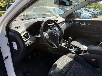 Nissan Qashqai 1.2 Acenta (SUV 5-dr.) picture 9