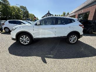 Nissan Qashqai 1.2 Acenta (SUV 5-dr.) picture 2