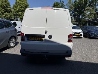 Volkswagen Transporter 2.0 TDI L2H1  AUTOMAAT picture 4
