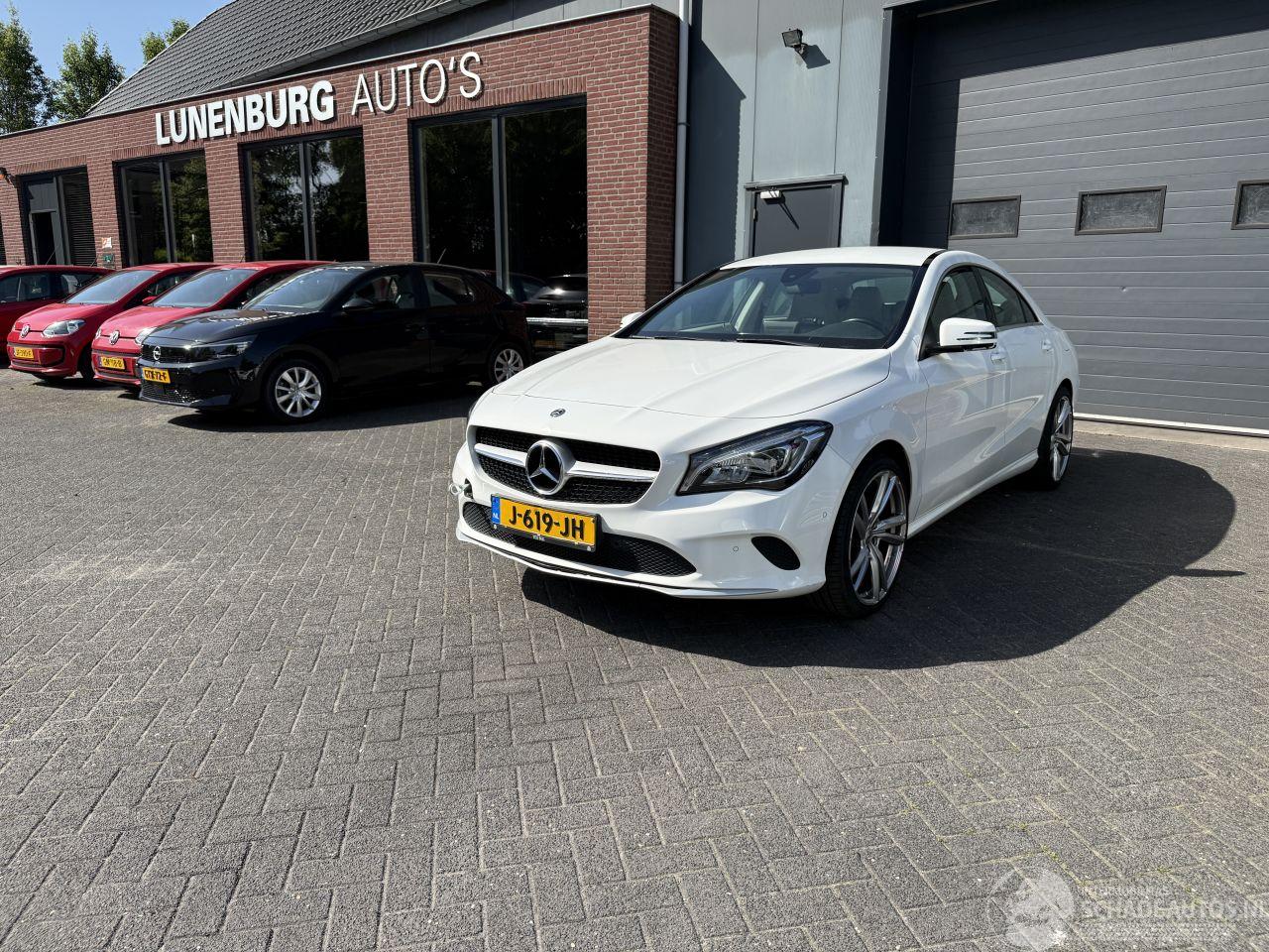 Mercedes Cla-klasse 180 Ambition (Sedan 4-dr.)