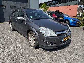 Opel Astra 1.8 Temptation  AUTOMAAT (Hatchback 5-dr.) picture 10