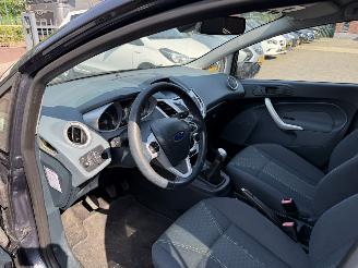Ford Fiesta 1.25 Titanium (Hatchback 5-dr.) picture 26