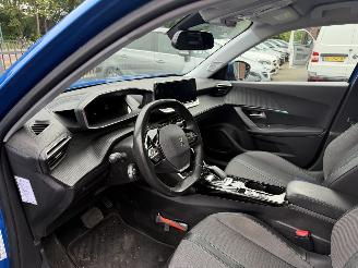 Peugeot e-2008 EV Blue Lease Allure 50 kWh   SOH 90,8 10702 EURO EX BTW picture 17