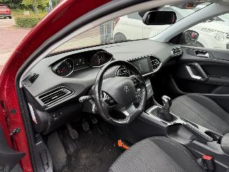 Peugeot 308 1.2 VTi Active (Hatchback 5-dr.) picture 10