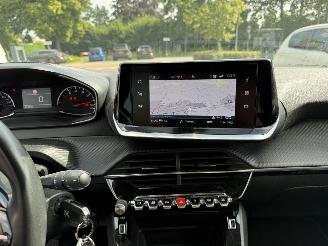 Peugeot 208 1.2 PureTech Active (Hatchback 5-dr.) picture 31