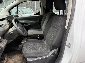 Peugeot Partner 1.5 BlueHDi 100 S&S L2 picture 27