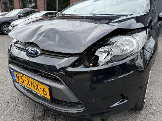 Ford Fiesta 1.25 Champion (Hatchback 5-dr.) picture 28