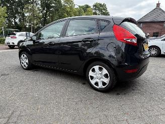 Ford Fiesta 1.25 Champion (Hatchback 5-dr.) picture 29