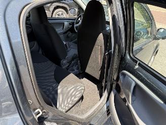 Toyota Aygo 1.0-12V Comfort  AUTOMAAT (Hatchback 5-dr.) picture 14