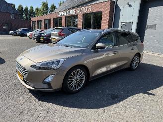 Avarii autoturisme Ford Focus 1.0 EcoBoost Titanium Business 2019/10