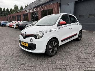 krockskadad bil auto Renault Twingo 1.0 SCe Collection (Hatchback 5-dr.) 2017/2