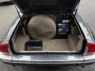 Jaguar Xjs 5.3 V12 Convertible (Cabrio softtop 2-dr.) picture 28